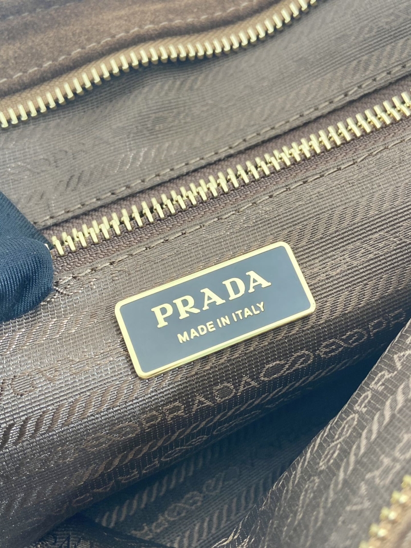 Pra*a top handle bags